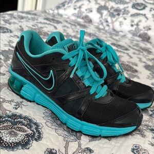 Nike Black and Teal Running Shoes